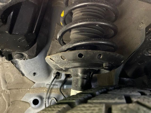 HONDA FIT HYBRID 2015 Image 31