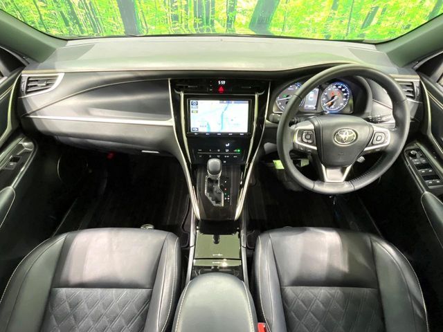 TOYOTA HARRIER 2WD 2017 Image 31