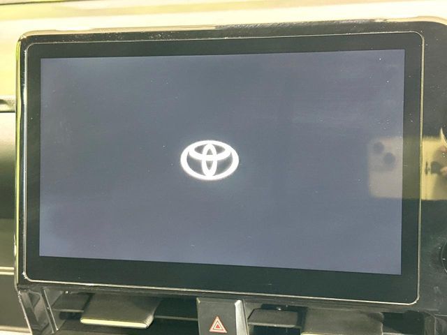 TOYOTA VOXY HYBRID 2022 Image 31