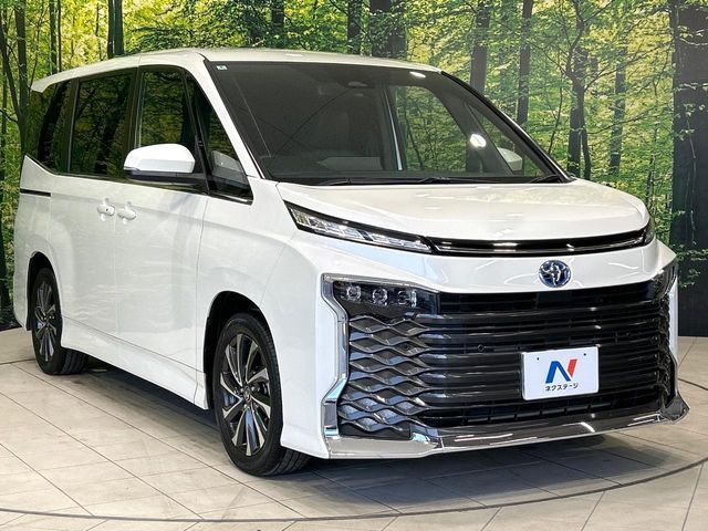 TOYOTA VOXY HYBRID 2022 Image 31