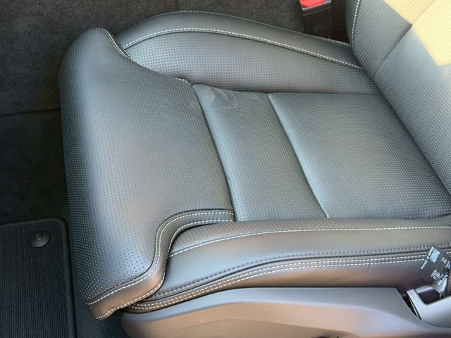 VOLVO XC60 2024 Image 31