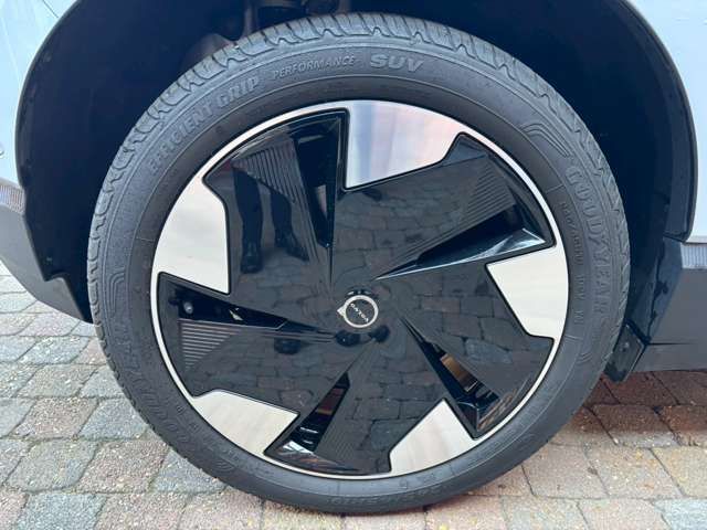 VOLVO EX30 2024 Image 31