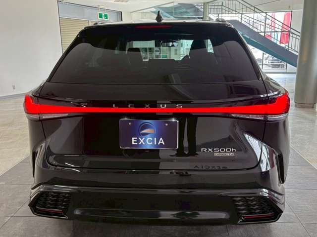 TOYOTA LEXUS RX500H 2025 Image 31