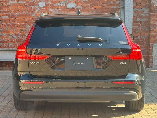 VOLVO V60 2024 Image 31