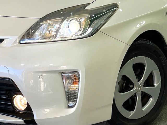 TOYOTA PRIUS 2013 Image 31