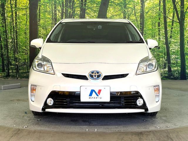 TOYOTA PRIUS 2013 Image 31