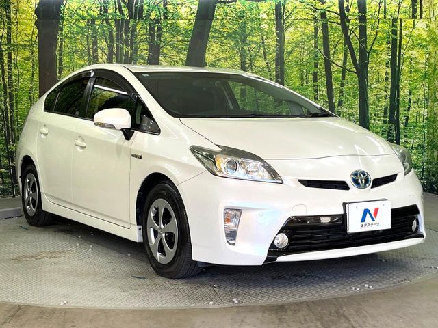 TOYOTA PRIUS 2013 Image 31