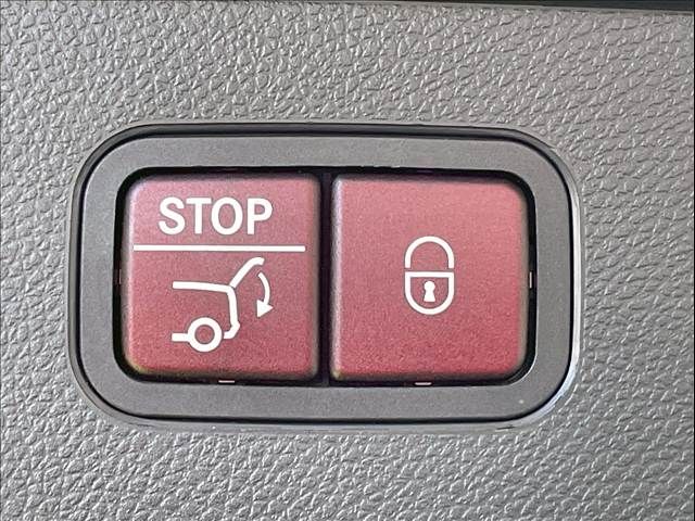 MERCEDES BENZ GLC CL 2017 Image 31