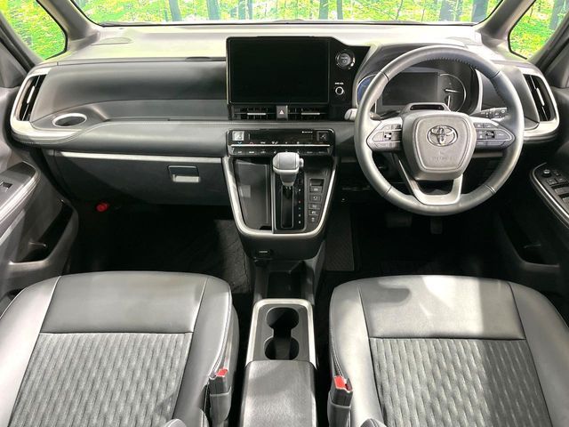 TOYOTA NOAH HYBRID 2023 Image 31