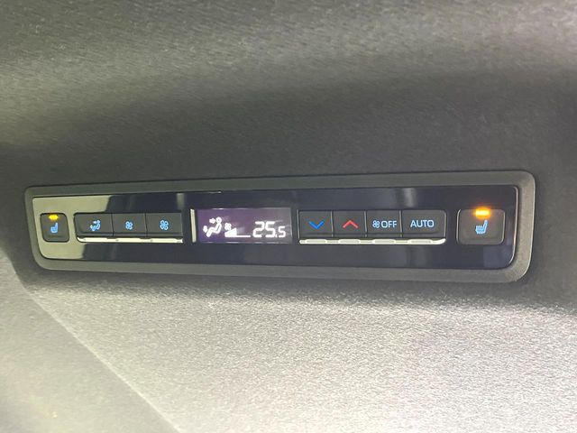 TOYOTA NOAH HYBRID 2023 Image 31