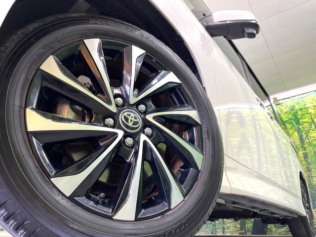 TOYOTA NOAH HYBRID 2023 Image 31