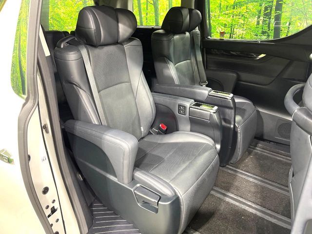 TOYOTA ALPHARD 2023 Image 31