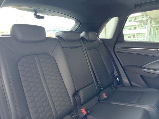 AUDI RS Q3 2024 Image 31