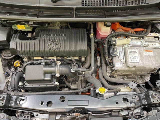 TOYOTA SIENTA HYBRID 2016 Image 31