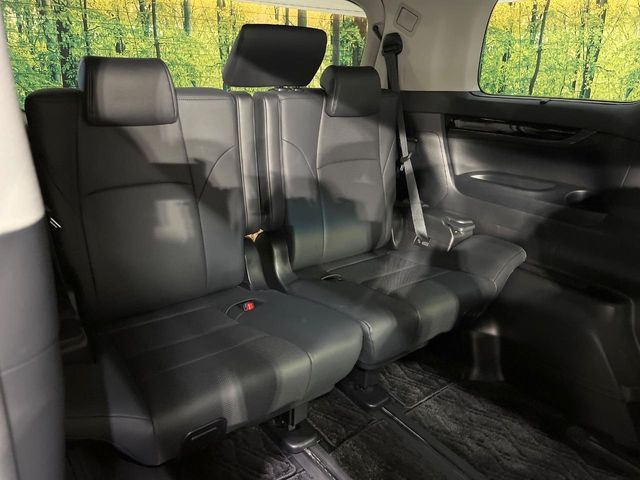 TOYOTA ALPHARD 2019 Image 31