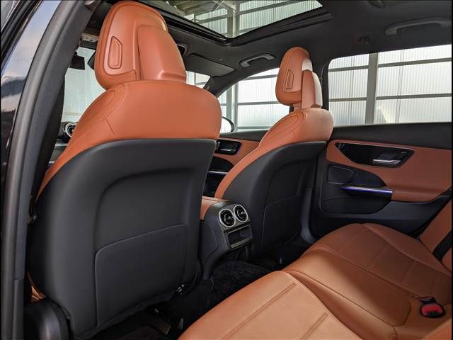 MERCEDES BENZ C CLAS 2022 Image 31