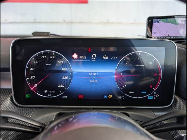 MERCEDES BENZ C CLAS 2022 Image 31