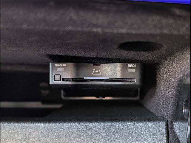 MERCEDES BENZ C CLAS 2022 Image 31