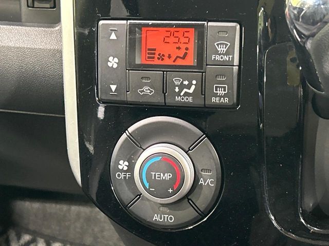 DAIHATSU TANTO CUSTOM 2014 Image 31