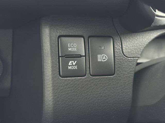 TOYOTA PROBOX VAN HYBRID 2026 Image 31