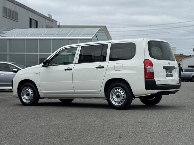 TOYOTA PROBOX VAN HYBRID 2026 Image 31