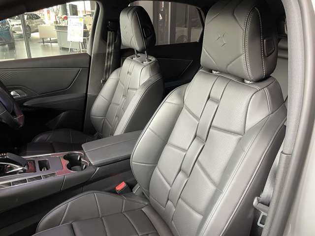 CITROEN DS7 E-TENSE 2025 Image 31