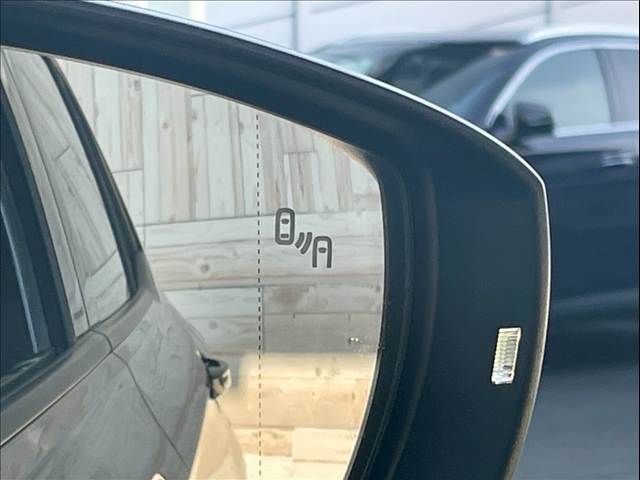 VOLKSWAGEN T-CROSS 2020 Image 31