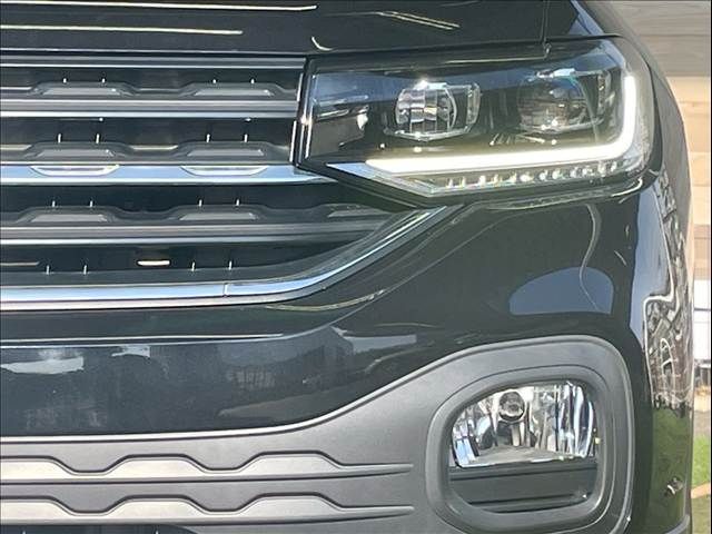 VOLKSWAGEN T-CROSS 2020 Image 31