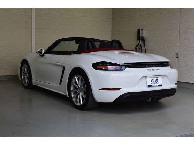 PORSCHE 718BOXSTER 2019 Image 31