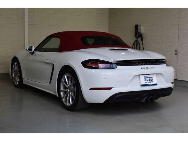 PORSCHE 718BOXSTER 2019 Image 31