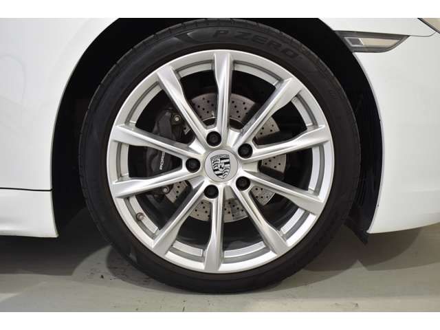 PORSCHE 718BOXSTER 2019 Image 31