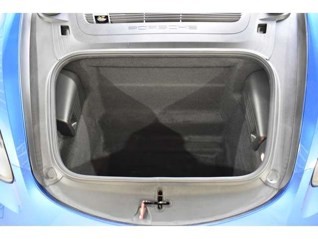 PORSCHE 718CAYMAN 2018 Image 31