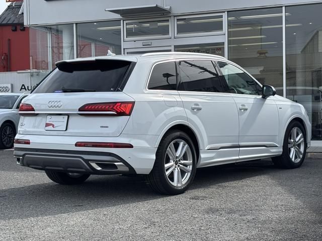 AUDI Q7 2024 Image 31