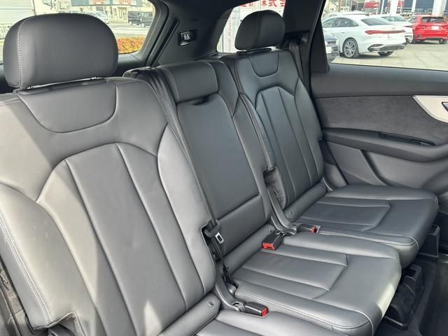 AUDI Q7 2024 Image 31