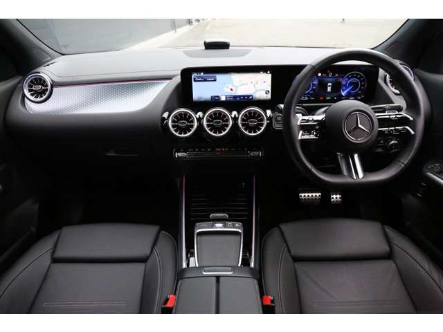 MERCEDES BENZ EQA 2025 Image 31