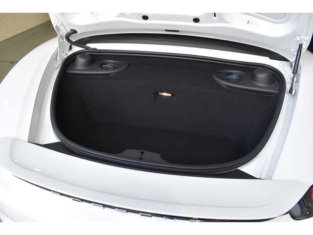 PORSCHE 718BOXSTER 2019 Image 31