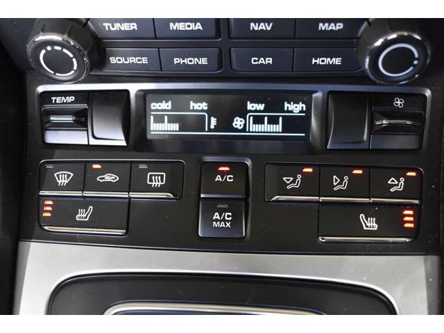 PORSCHE 718BOXSTER 2019 Image 31