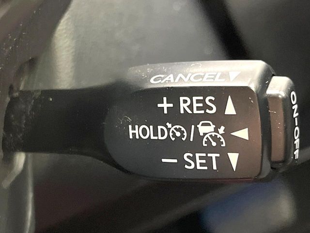 TOYOTA HARRIER 2WD 2017 Image 31