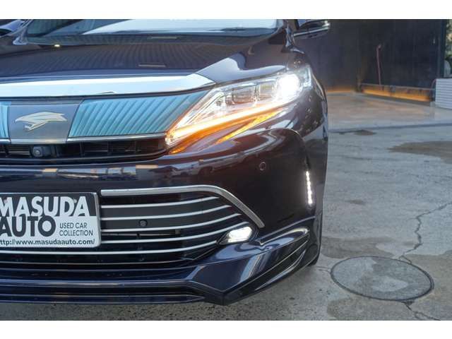 TOYOTA HARRIER HYBRID 2017 Image 31