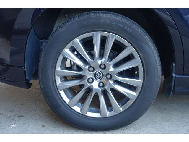 TOYOTA HARRIER HYBRID 2017 Image 31