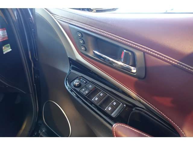 TOYOTA HARRIER HYBRID 2017 Image 31