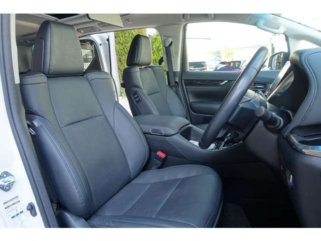 TOYOTA ALPHARD HYBRID 4WD 2021 Image 31