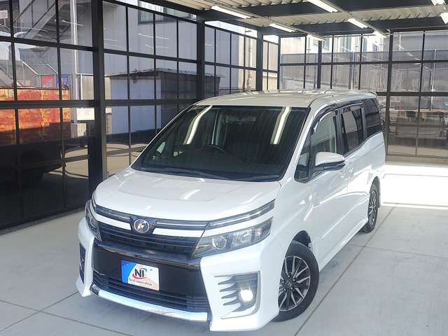 TOYOTA VOXY 2014 Image 31