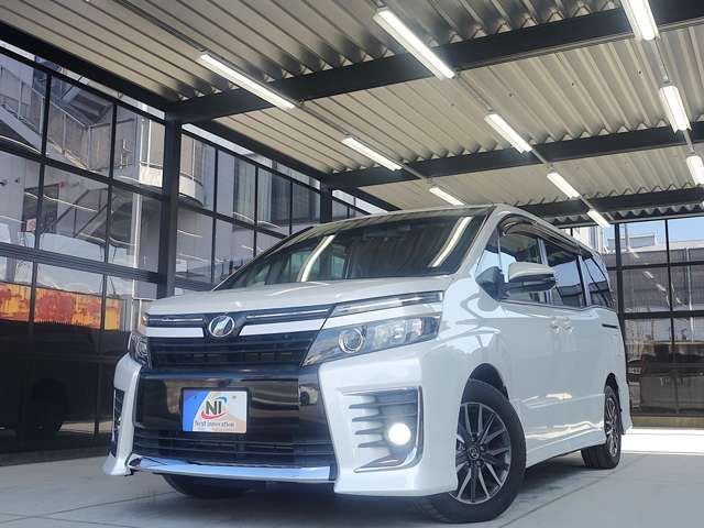 TOYOTA VOXY 2014 Image 31
