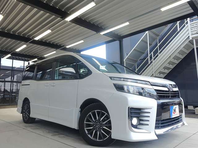 TOYOTA VOXY 2014 Image 31