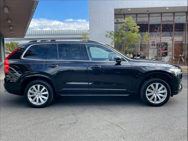 VOLVO XC90 2016 Image 31