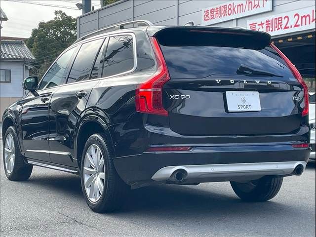 VOLVO XC90 2016 Image 31