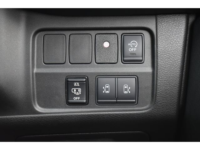 NISSAN SERENA  S-HYBRID 2019 Image 31