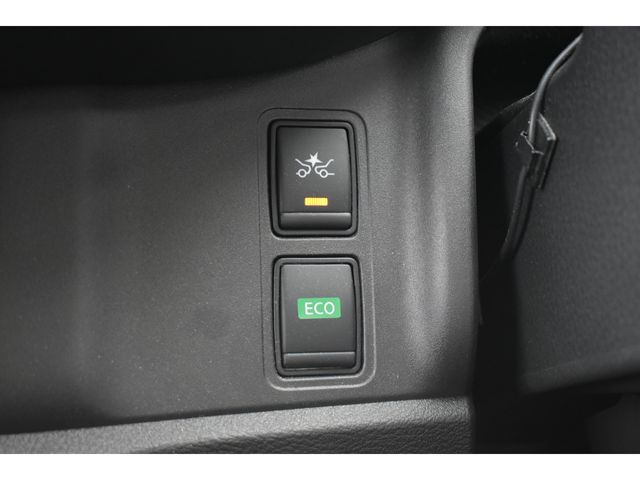 NISSAN SERENA  S-HYBRID 2019 Image 31