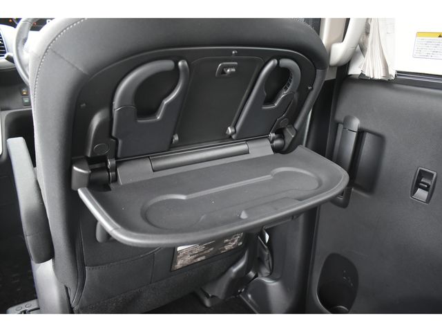 NISSAN SERENA  S-HYBRID 2019 Image 31